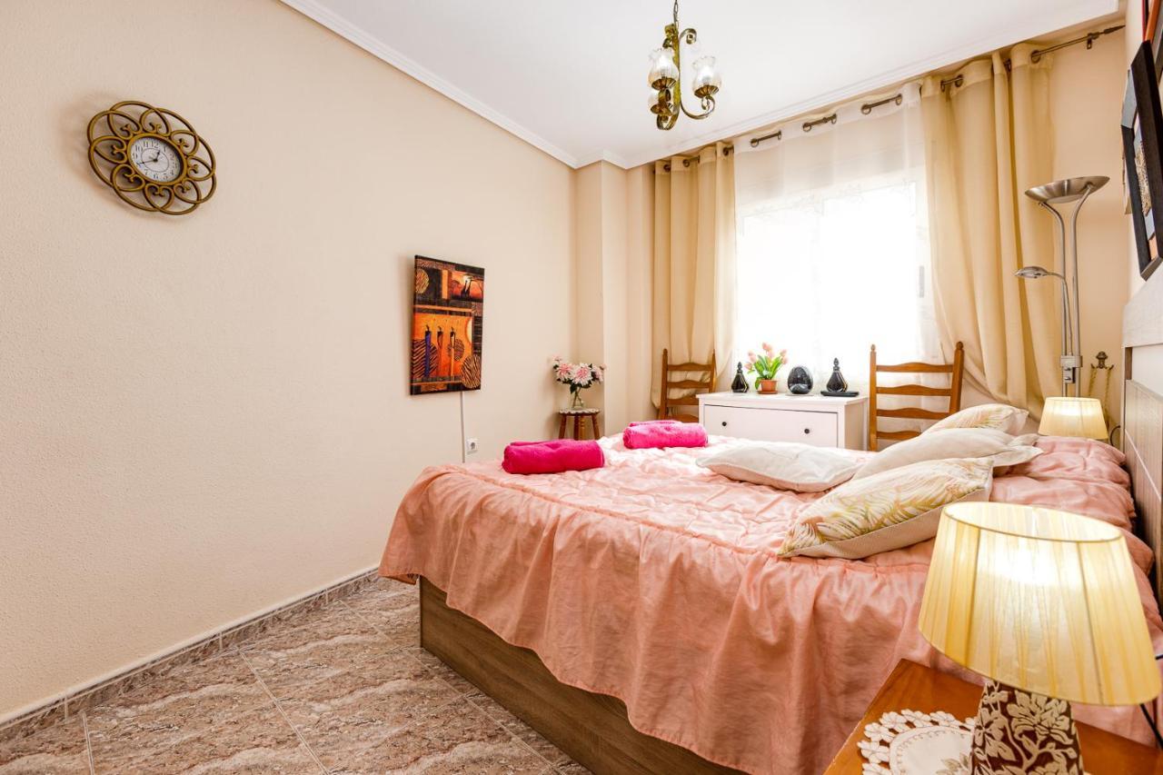 Apartament Caballero De Rodas Torrevieja Ngoại thất bức ảnh