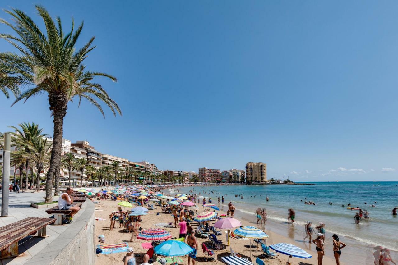 Apartament Caballero De Rodas Torrevieja Ngoại thất bức ảnh
